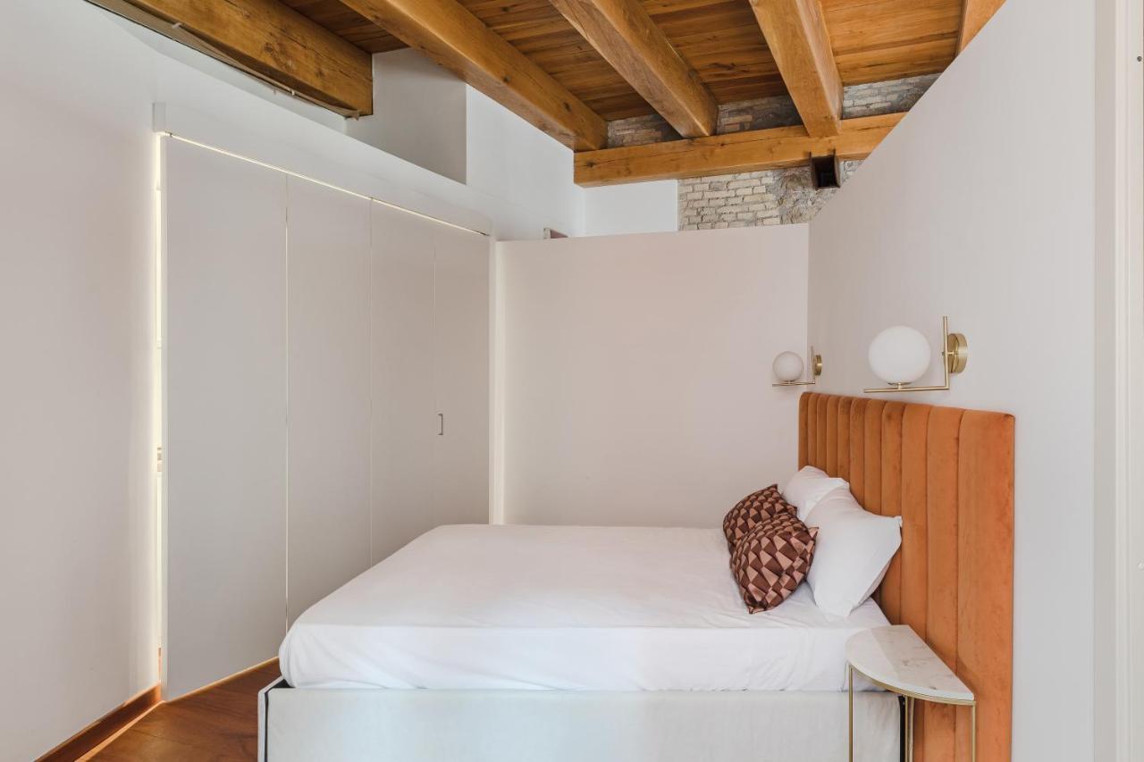 Torre Capranica Apart otel Roma Dış mekan fotoğraf