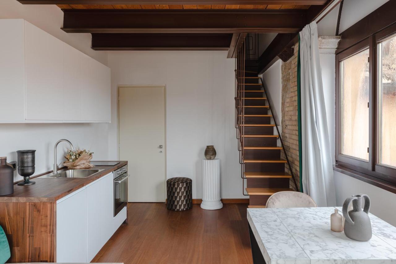 Torre Capranica Apart otel Roma Dış mekan fotoğraf