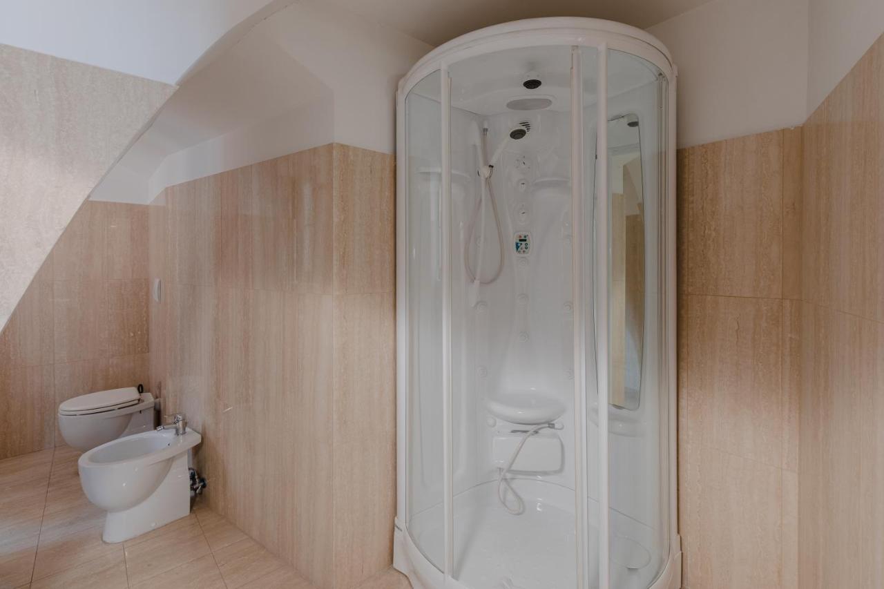 Torre Capranica Apart otel Roma Dış mekan fotoğraf